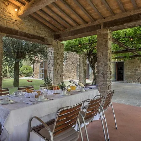 Villa Tenuta Sagherina 8, Emma Cortona