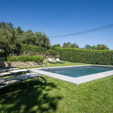 Tenuta Sagherina 8, Emma Cortona
