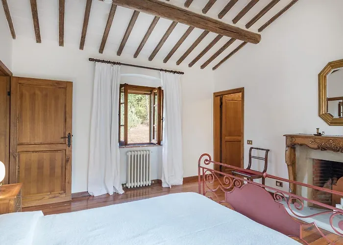 Villa Tenuta Sagherina 8, Emma Cortona