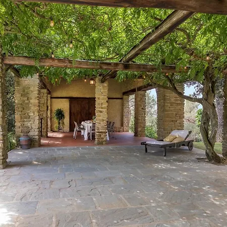 Villa Tenuta Sagherina 8, Emma Cortona