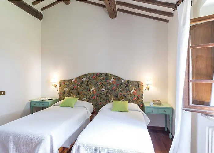 Villa Tenuta Sagherina 8, Emma Cortona