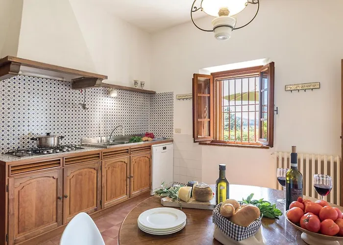 Villa Tenuta Sagherina 8, Emma *